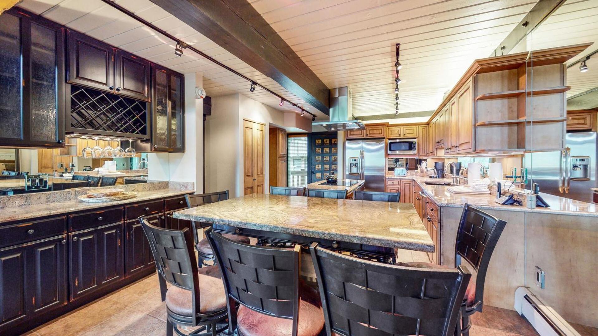 Interlude Condominiums 3-Bedroom Unit 302 Snowmass Village Bilik gambar